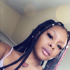 Meet your Posher, Christina